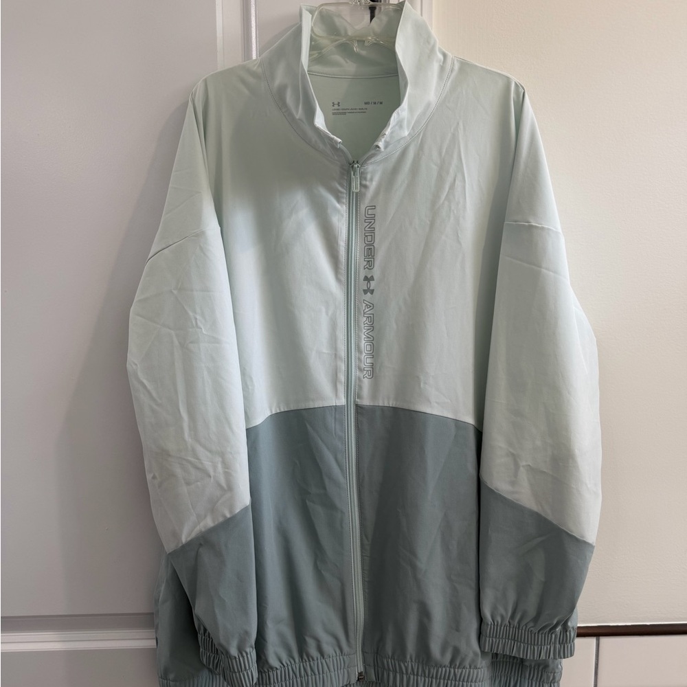 Under Armour White and Light Gray Lightweight Full-Zip Jacket